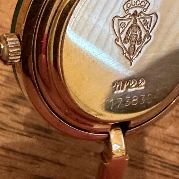 Gucci Watch 11/12.2 SN: 1173830, Barely Worn/Like New, All Face Colors - Picture 10 of 12
